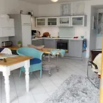 Апартаменты Ich Kenne Ein Haus Am Путбус