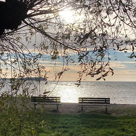 Ich Kenne Ein Haus Am *