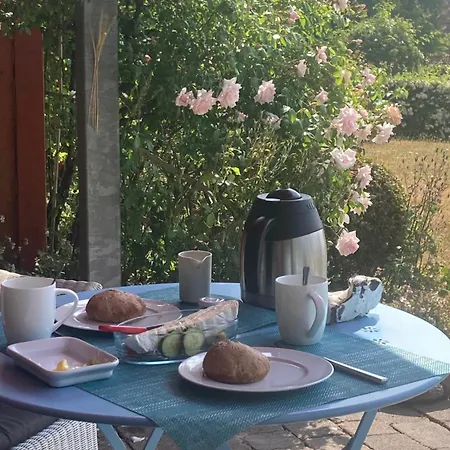 Ich Kenne Ein Haus Am * بوتبوس